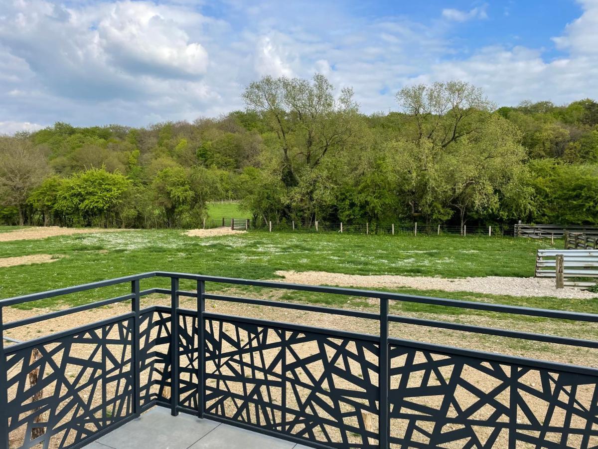 Vila Au Coeur De La Ferme 2 Lacroix-sur-Meuse Exteriér fotografie