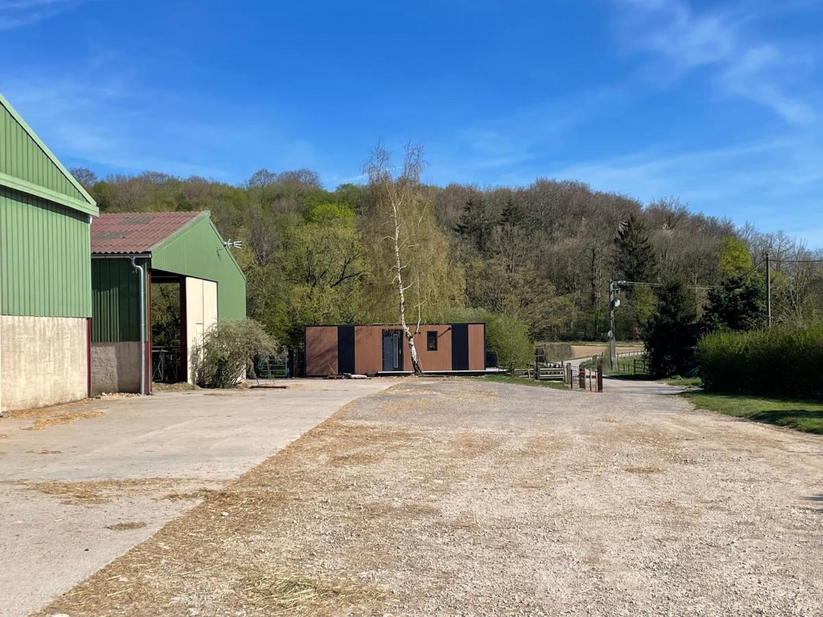 Vila Au Coeur De La Ferme 2 Lacroix-sur-Meuse Exteriér fotografie