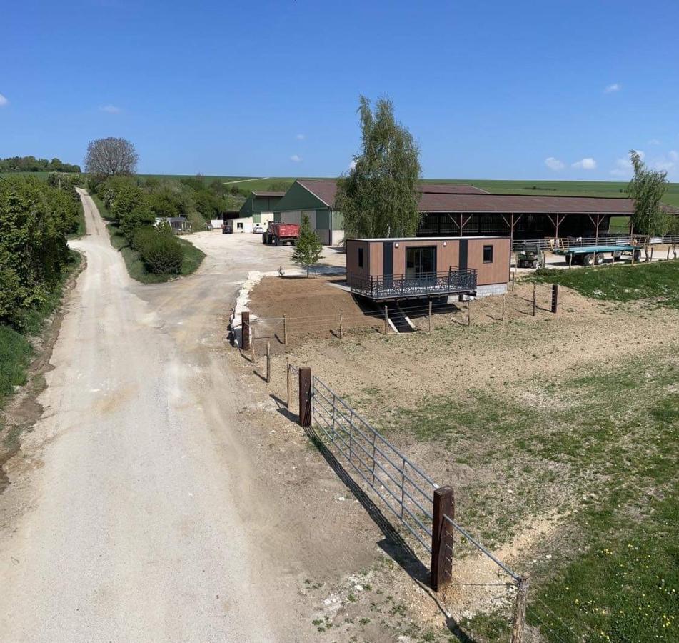 Vila Au Coeur De La Ferme 2 Lacroix-sur-Meuse Exteriér fotografie